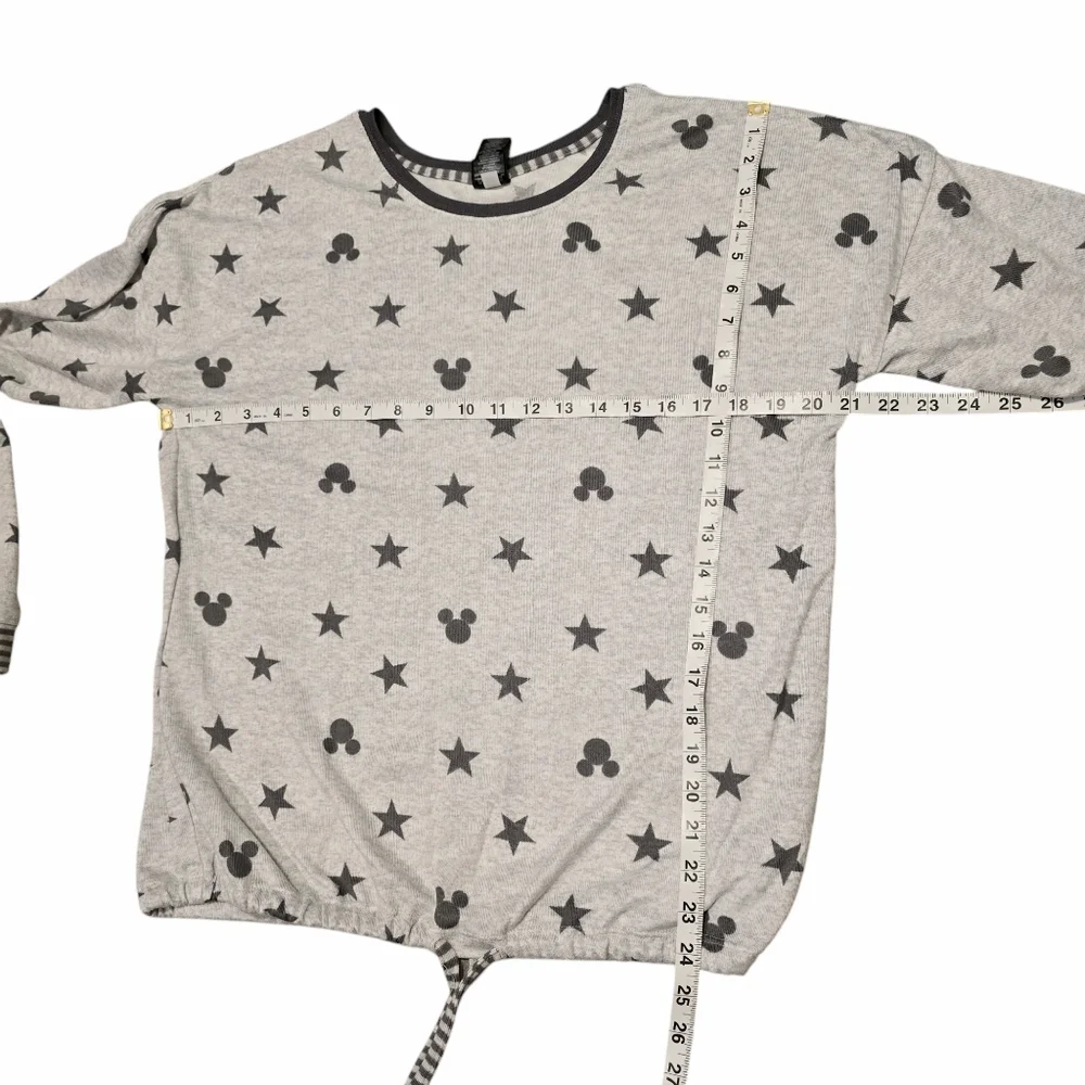 Disney Star Mickey Mouse Gray Matching Pajama Set M Long Sleeve Top & Pants